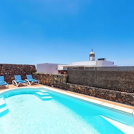 Villa Calima By